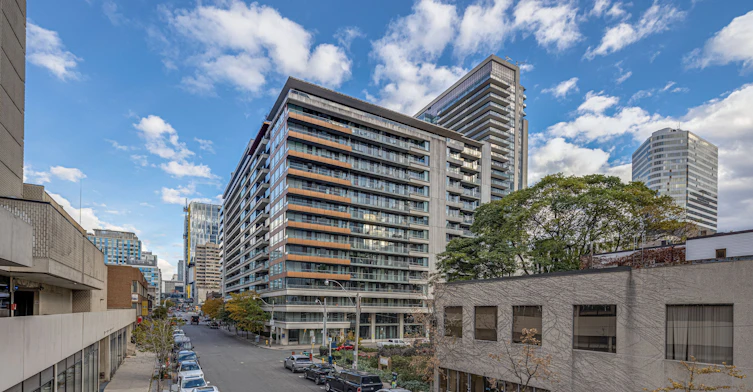 1117-111 Elizabeth Street, Toronto, ON, M5G 1P7 - 17
