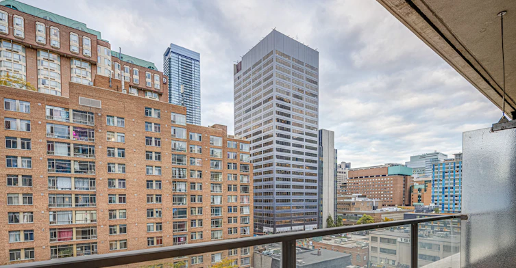 1117-111 Elizabeth Street, Toronto, ON, M5G 1P7 - 16