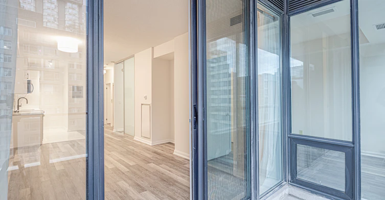 1117-111 Elizabeth Street, Toronto, ON, M5G 1P7 - 15
