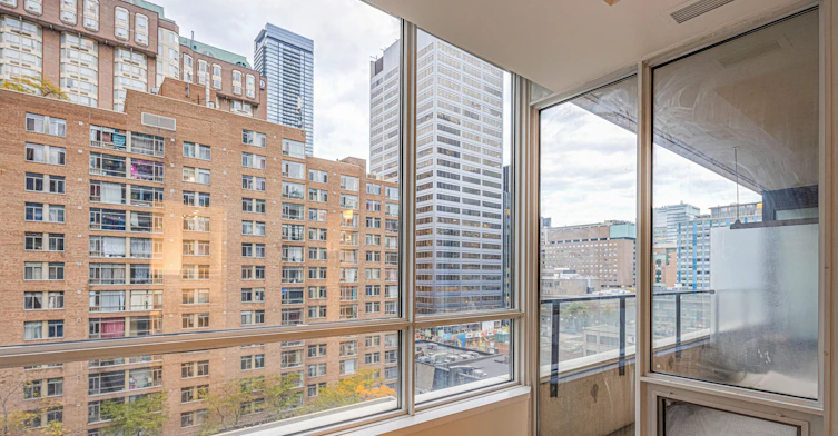 1117-111 Elizabeth Street, Toronto, ON, M5G 1P7 - 10