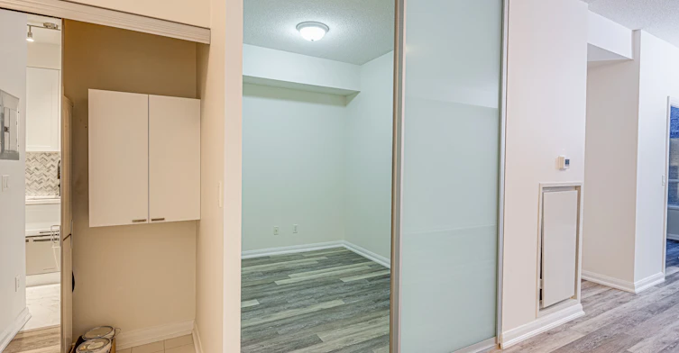 1117-111 Elizabeth Street, Toronto, ON, M5G 1P7 - 11