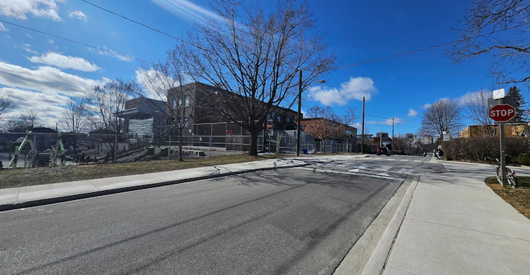 3-401 Winnett Avenue, Toronto, ON, M6C 3M2 - 31