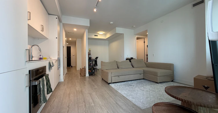 1701-88 Queen Street, Toronto, ON, M5C 0B6 - 7