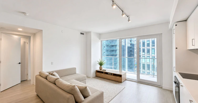 1701-88 Queen Street E, Toronto, ON, M5C 0B6 - 7