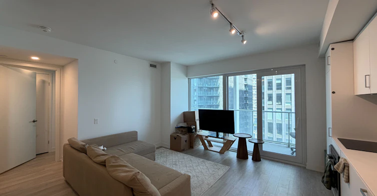 1701-88 Queen Street, Toronto, ON, M5C 0B6 - 5