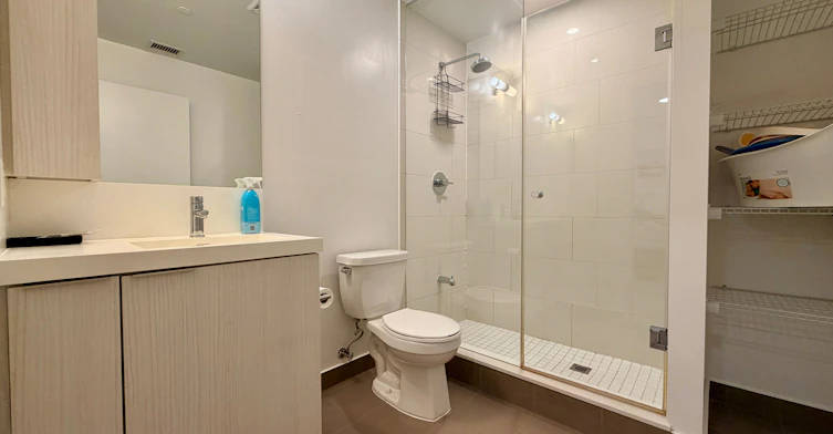 103-34 Tubman Avenue, Toronto, ON, M5A 0R2 - 18