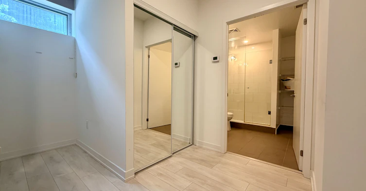 103-34 Tubman Avenue, Toronto, ON, M5A 0R2 - 19