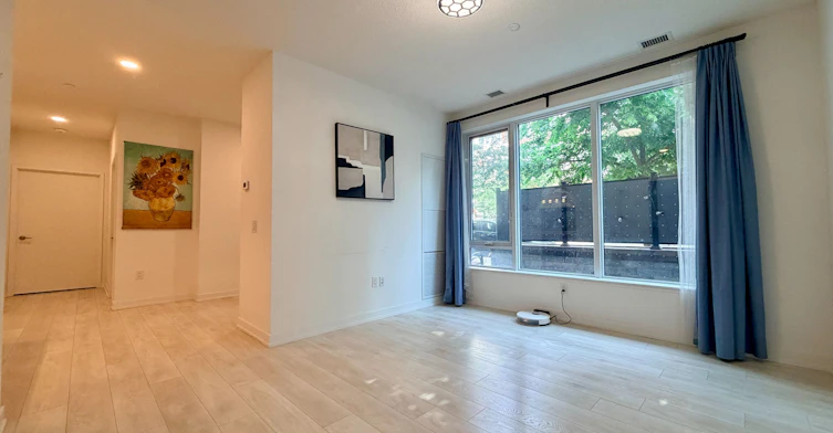 103-34 Tubman Avenue, Toronto, ON, M5A 0R2 - 11