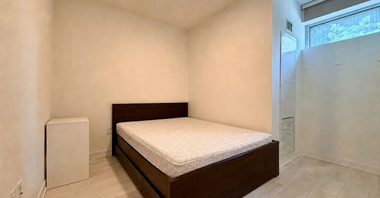 103-34 Tubman Avenue, Toronto, ON, M5A 0R2 - 17