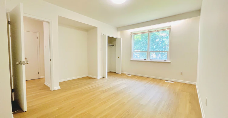 FRONT-79 Mckee Avenue, Toronto, ON, M2N 4C1 - 14
