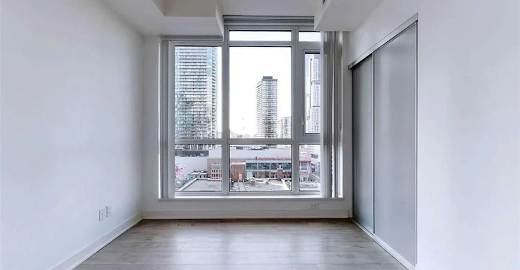 1209-30 Nelson Street, Toronto, ON, M5V 0H5 - 11