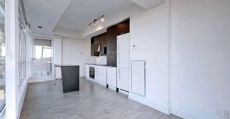 1209-30 Nelson Street, Toronto, ON, M5V 0H5 - 10