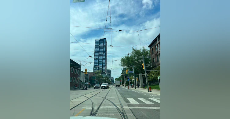 1407-203 College Street, Toronto, ON, M5T 1P9 - 12