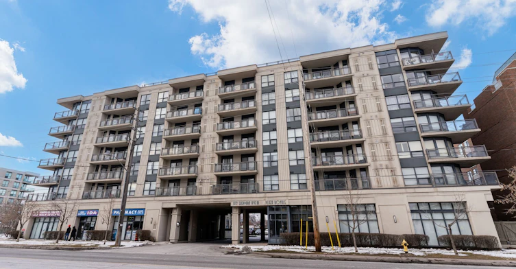 301-872 Sheppard Avenue W, Toronto, ON, M3H 5V5