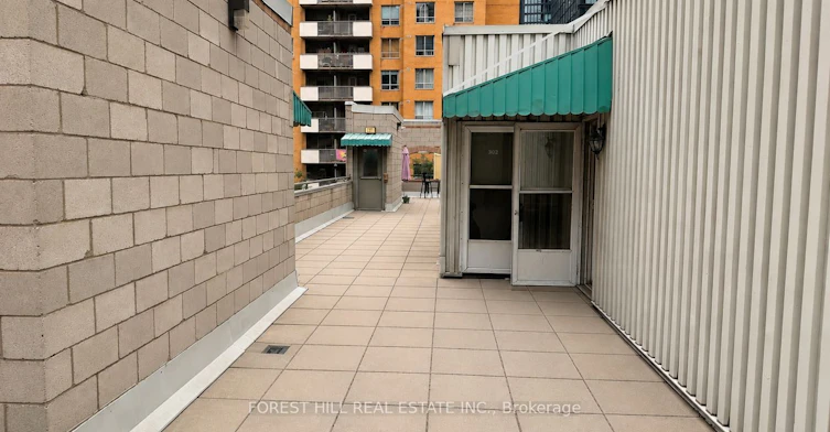 204-126 Dundas East Street E, Toronto, ON, M5B 1E2 - 6