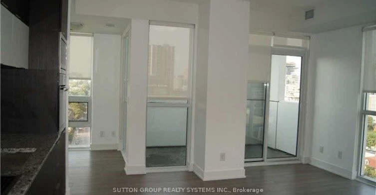 1103-318 Richmond Street W, Toronto, ON, M5V 0B4 - 2