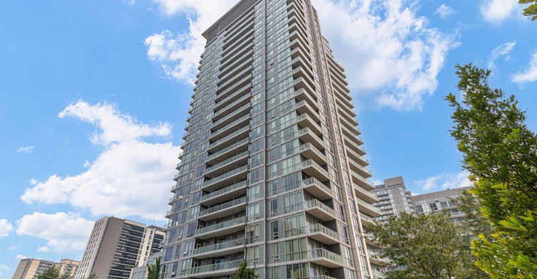 1107-62 Forest Manor Road, Toronto, ON, M2J 0B6