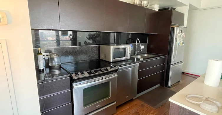 2603-70 Distillery Lane, Toronto, ON, M5A 0E3 - 3