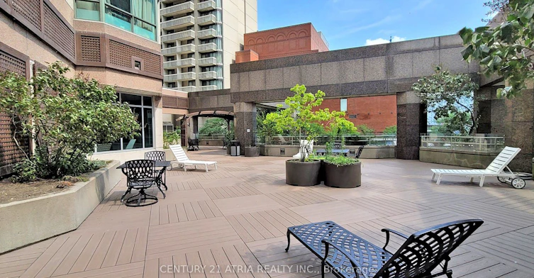 2715-38 Elm Street, Toronto, ON, M5G 2K5 - 46