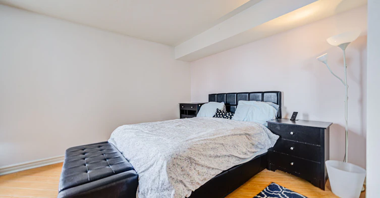 2715-38 Elm Street, Toronto, ON, M5G 2K5 - 30