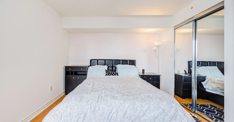 2715-38 Elm Street, Toronto, ON, M5G 2K5 - 32