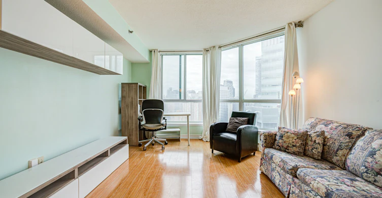 2715-38 Elm Street, Toronto, ON, M5G 2K5 - 26