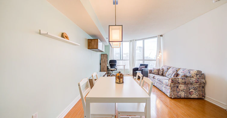 2715-38 Elm Street, Toronto, ON, M5G 2K5 - 20