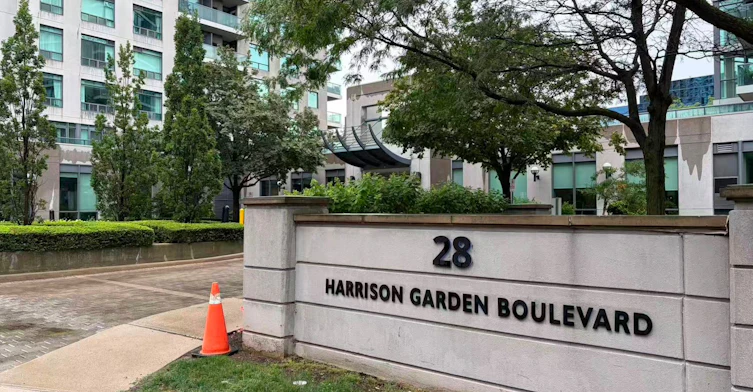 1001-28 Harrison Garden Boulevard E, Toronto, ON, M2N 7B5 - 2