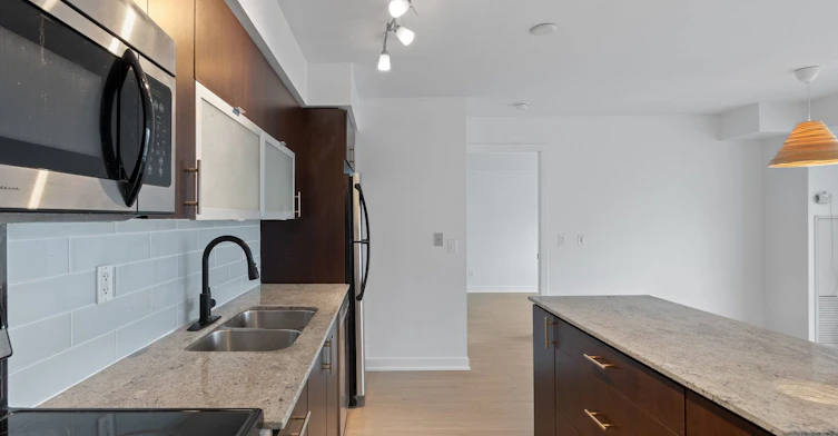 1207-80 Western Battery Road, Toronto, ON, M6K 3S1 - 4