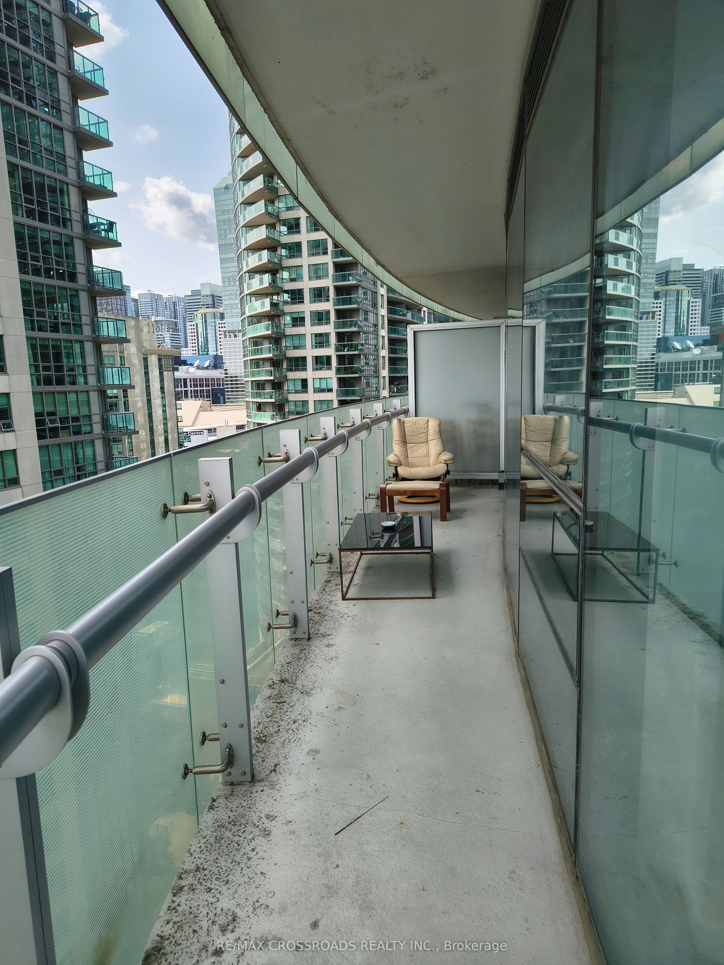 1104-12 York Street, Toronto, ON, M5J 2Z2 - 16