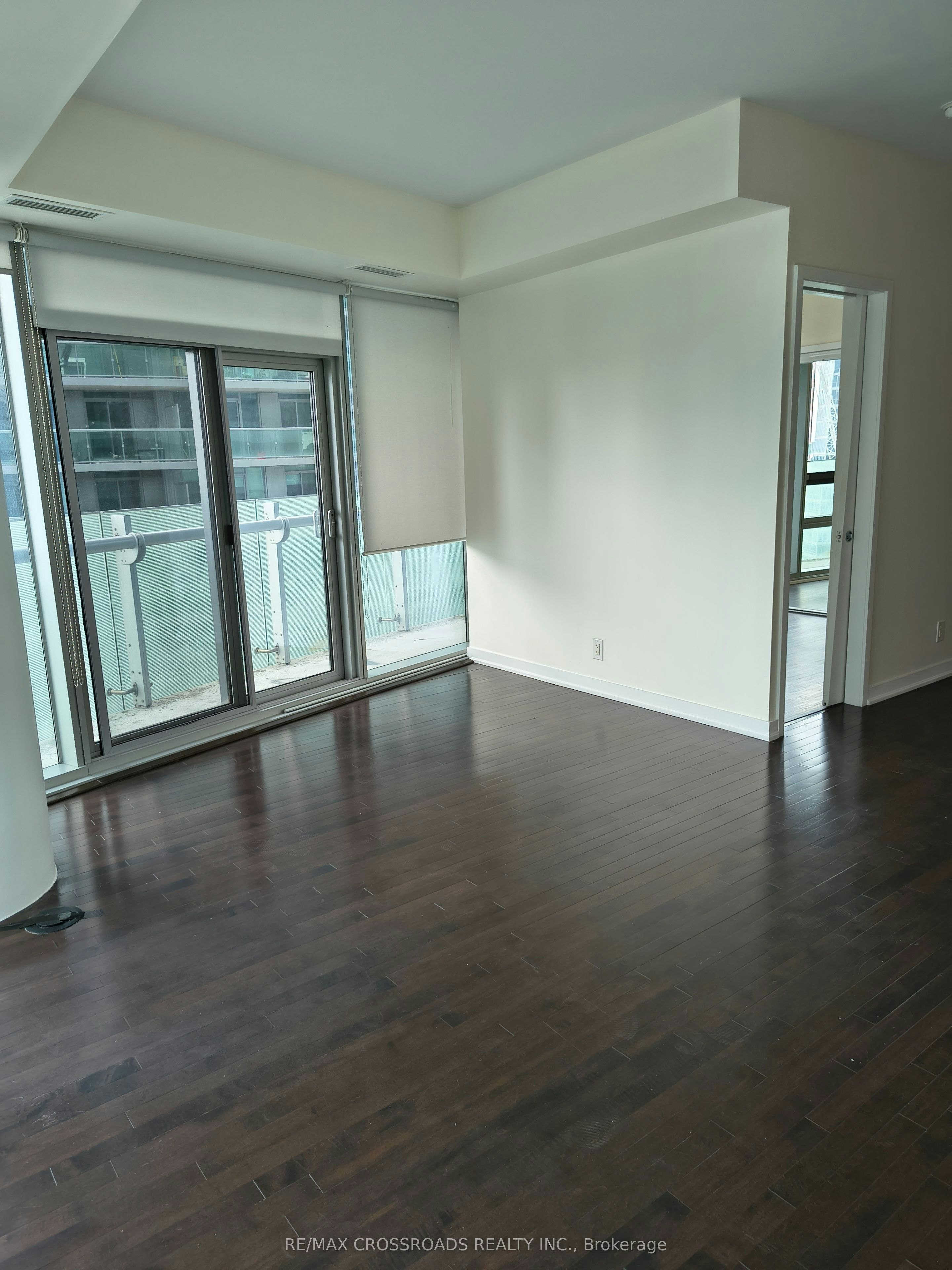 1104-12 York Street, Toronto, ON, M5J 2Z2 - 13