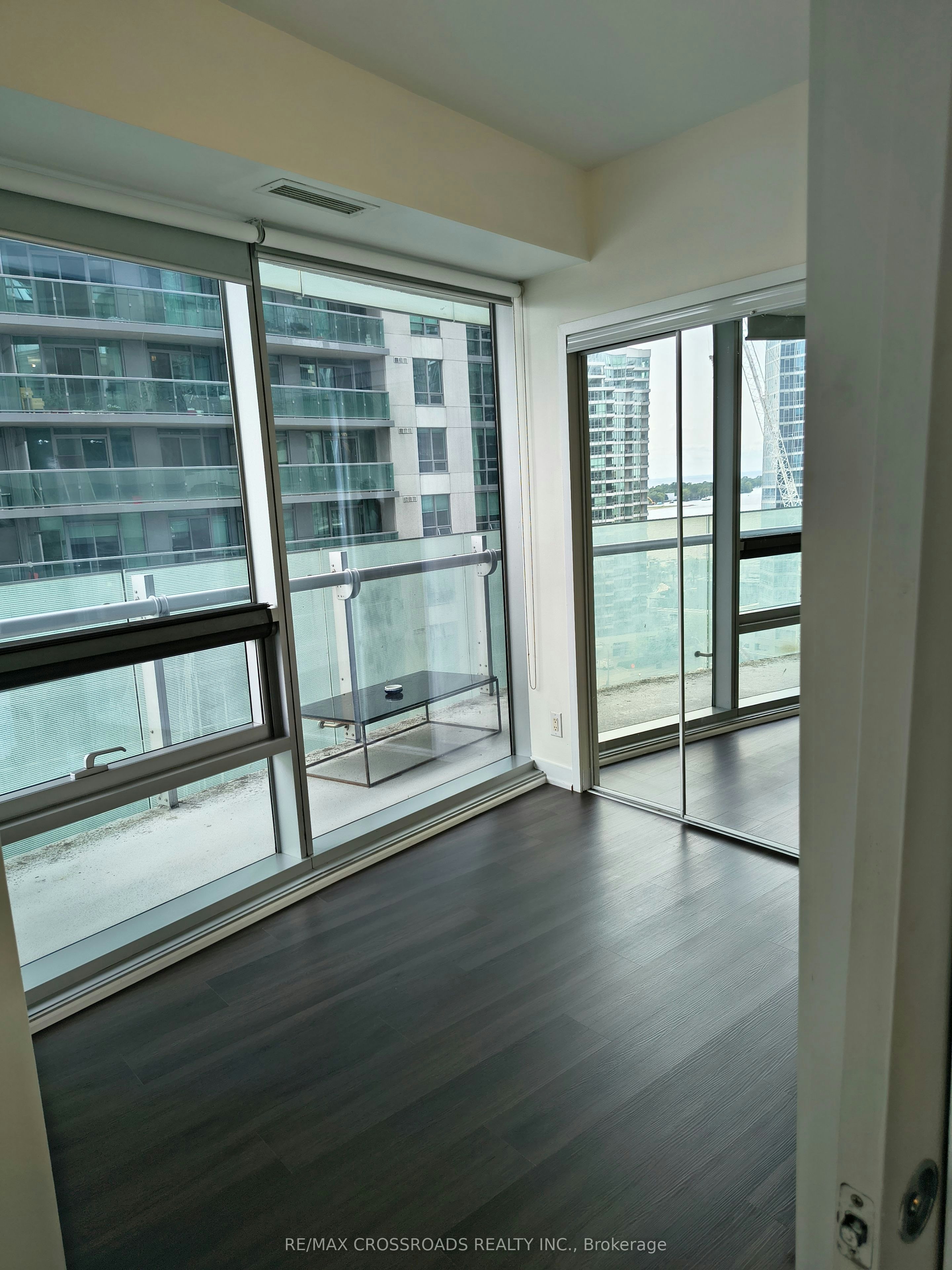 1104-12 York Street, Toronto, ON, M5J 2Z2 - 12