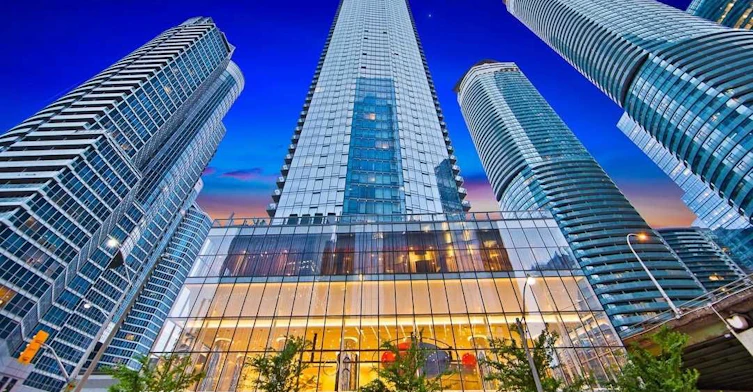 6212-10 York Street, Toronto, ON, M5J 2Z2 - 2
