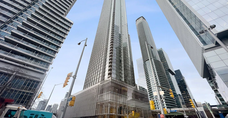 6212-10 York Street, Toronto, ON, M5J 2Z2 - 12