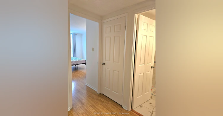 2011-711 Bay Street, Toronto, ON, M5G 2J8 - 8