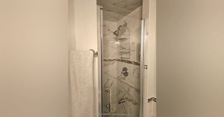 2011-711 Bay Street, Toronto, ON, M5G 2J8 - 15