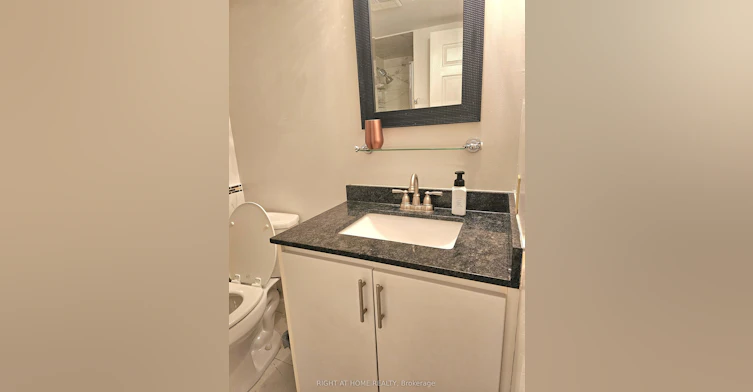 2011-711 Bay Street, Toronto, ON, M5G 2J8 - 14