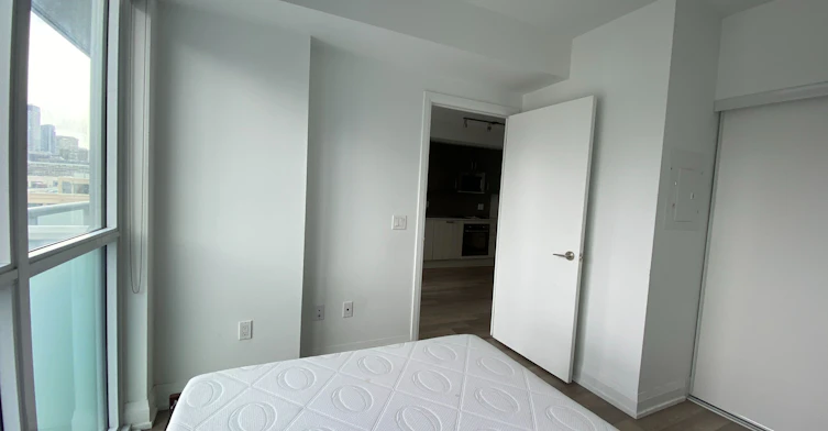 1906-77 Mutual Street, Toronto, ON, M5B 0B9 - 8