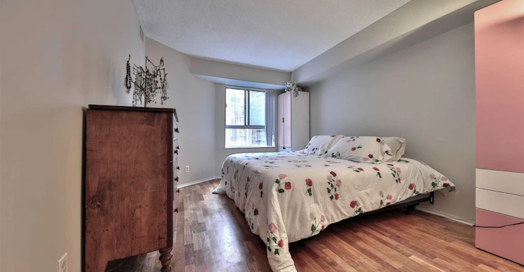 906-717 Bay Street, Toronto, ON, M5G 2J9 - 10