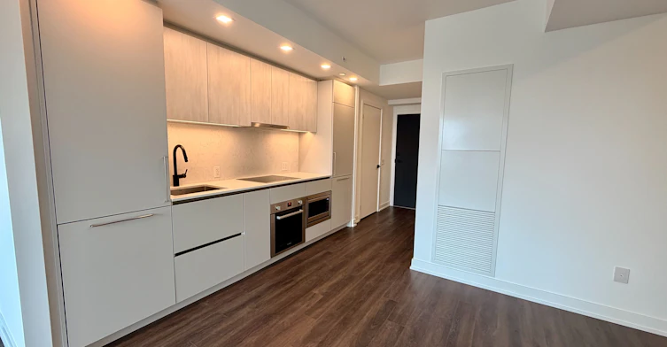 3601-609 Sherbourne Street, Toronto, ON, M4X 0A4 - 3