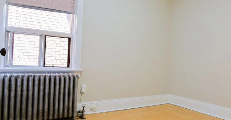 All Inclusive Upper-111 Northcliffe Boulevard, Toronto, ON, M6E 3K5 - 6