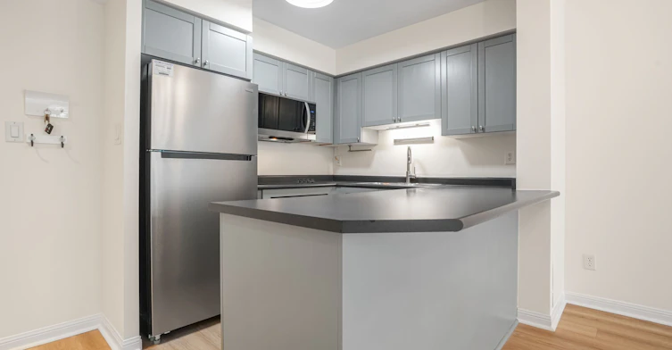 220-1000 King Street W, Toronto, ON, M6K 3N1 - 8