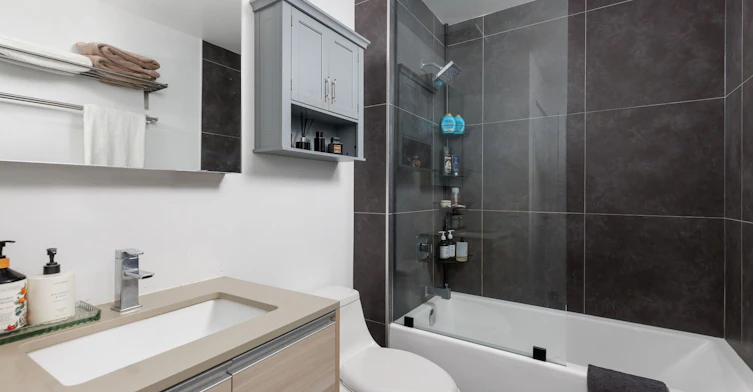 1804-20 Minowan Miikan Lane, Toronto, ON, M6J 0E5 - 25