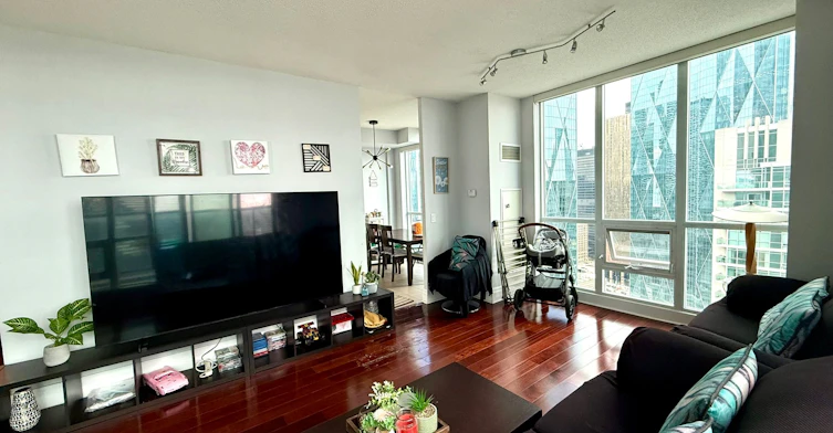 3803-16 Yonge Street, Toronto, ON, M5E 2A1 - 13
