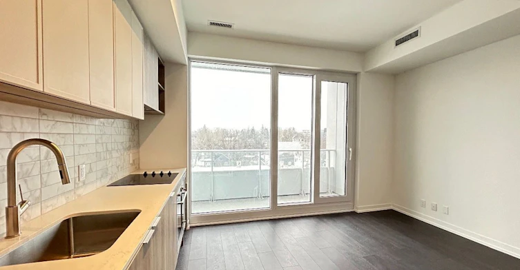 812-2020 Bathurst Street, Toronto, ON, M5P 0A6 - 7