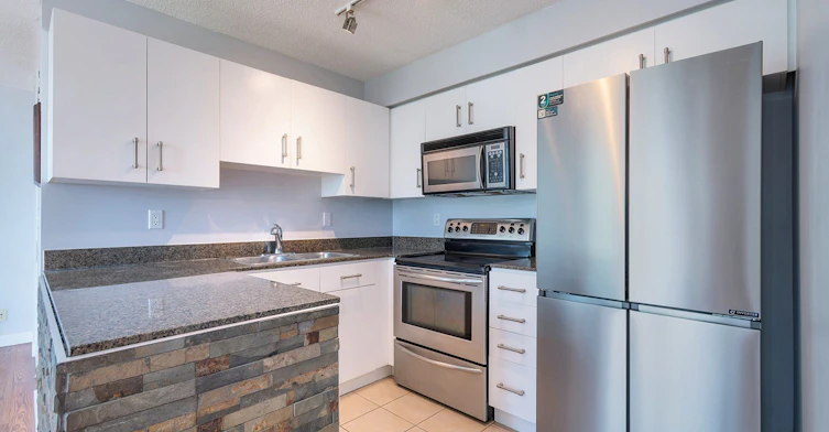 2103-381 Front Street W, Toronto, ON, M5V 3R8 - 9
