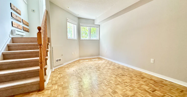 116-40 Merchant Lane, Toronto, ON, M6P 4J7 - 6