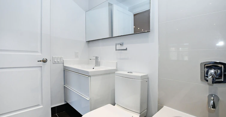 10 Palmerston Avenue, Toronto, ON, M6J 2H7 - 31