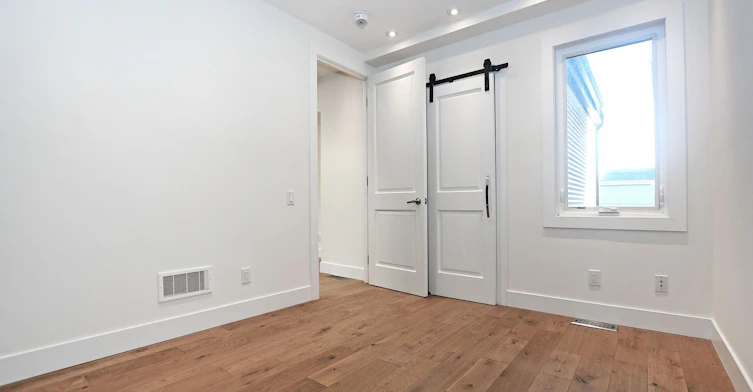 10 Palmerston Avenue, Toronto, ON, M6J 2H7 - 34