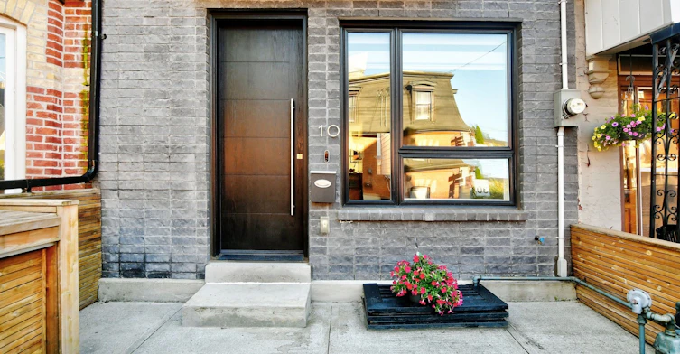 10 Palmerston Avenue, Toronto, ON, M6J 2H7 - 2